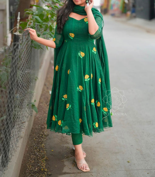 Ensemble Kurta Hariyali
