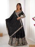 Lehenga Raatrani