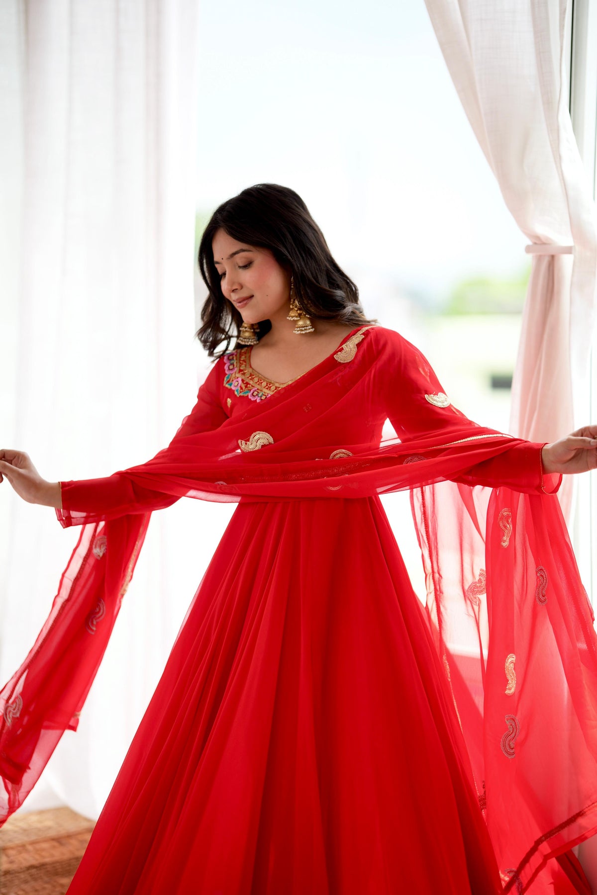 Robe Anarkali Ishq
