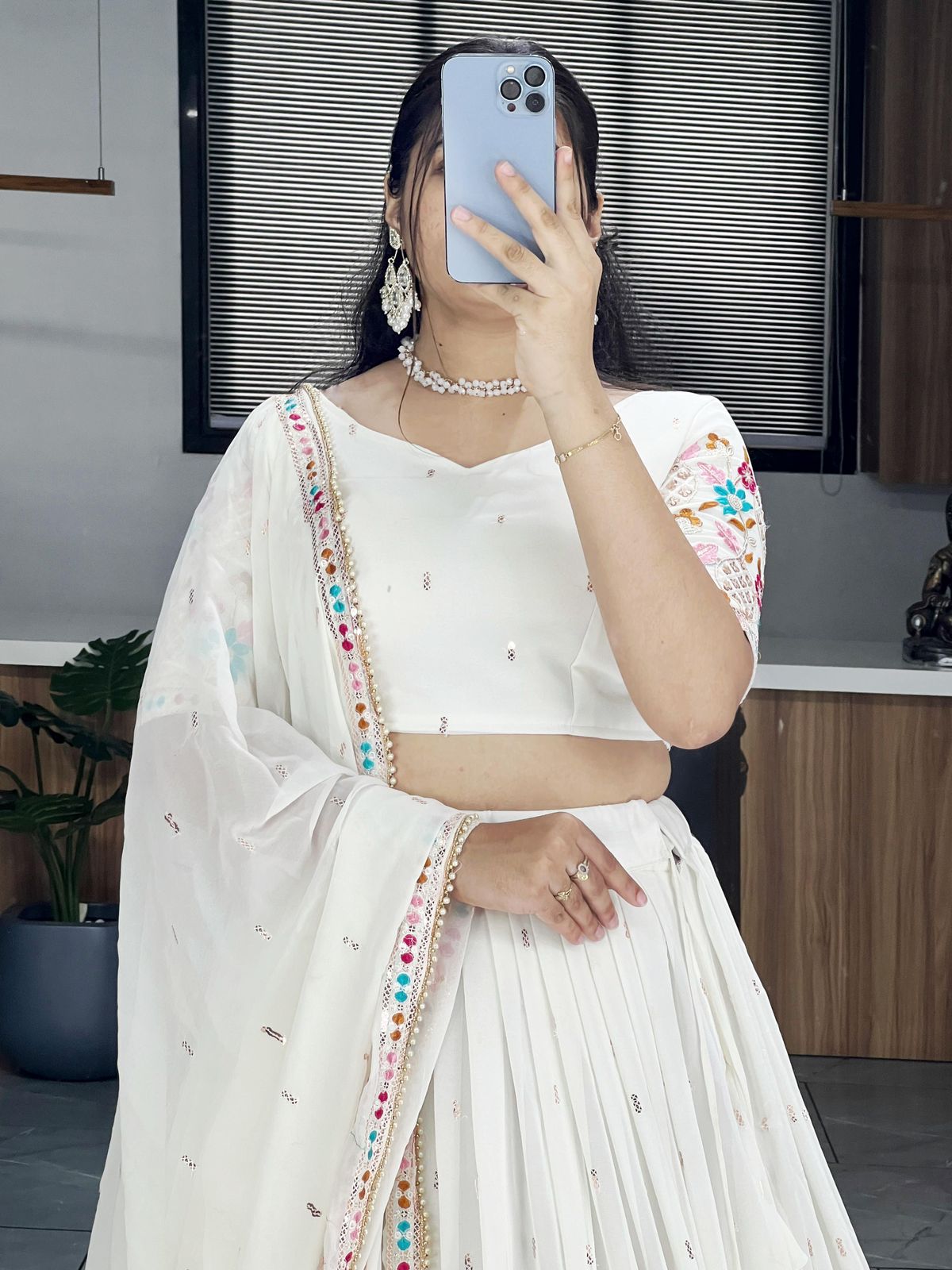 Lehenga Mogra