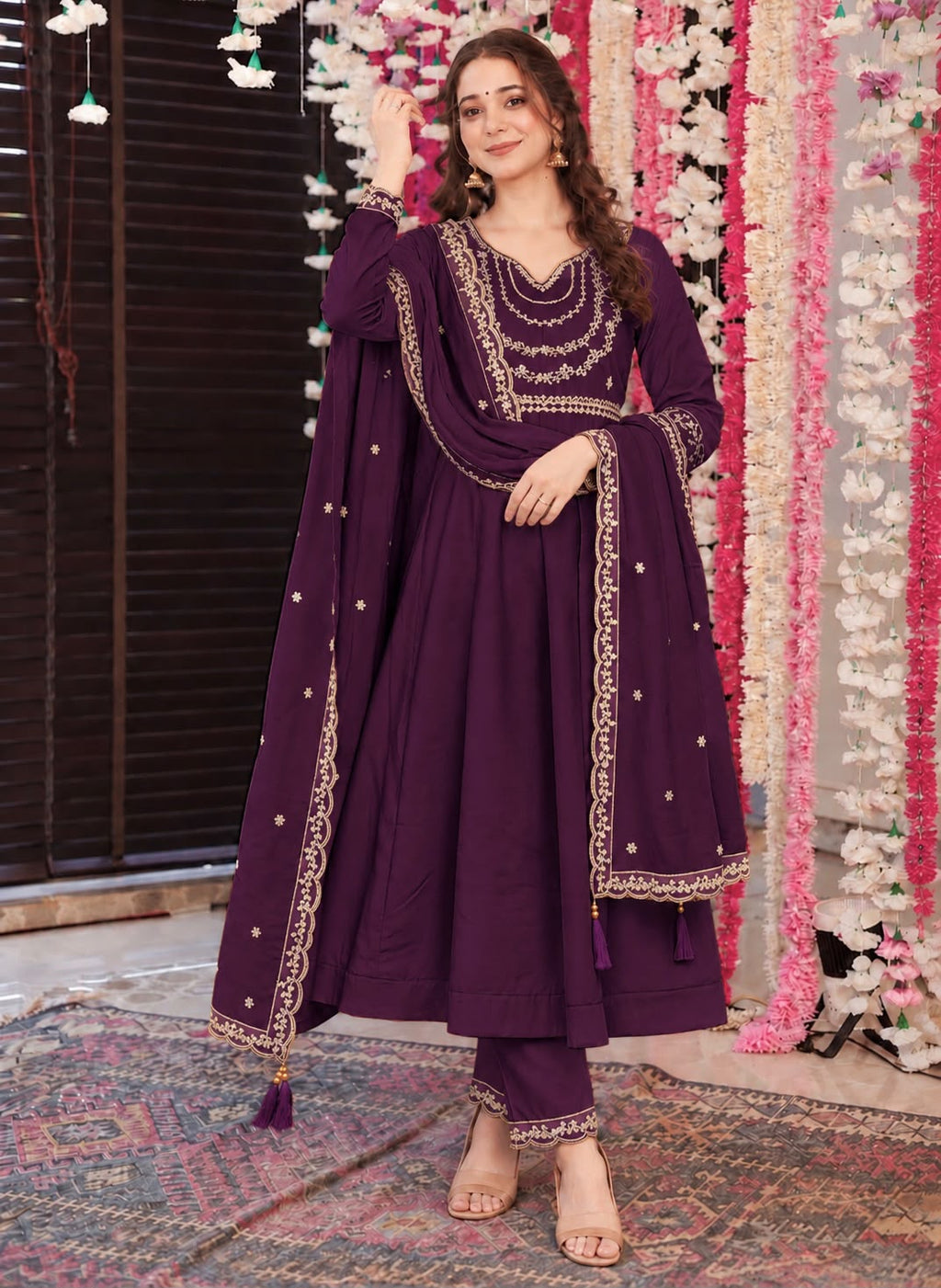 Robe Anarkali Pari